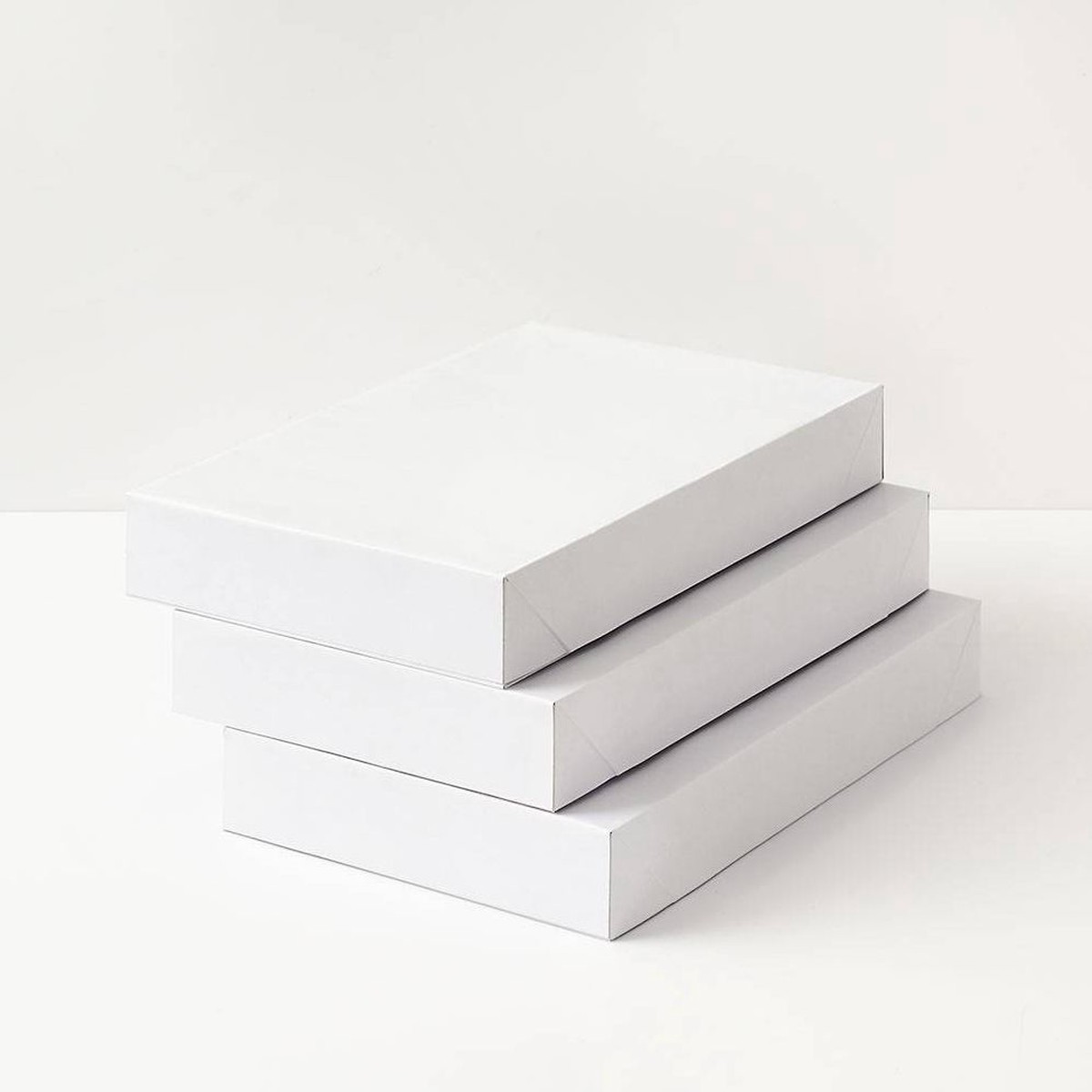 Medium Set of 3 White Shirt Boxes
